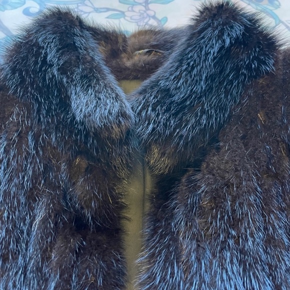 COPY - Vintage Dark Ranch Mink Fur Jacket - Picture 3 of 11